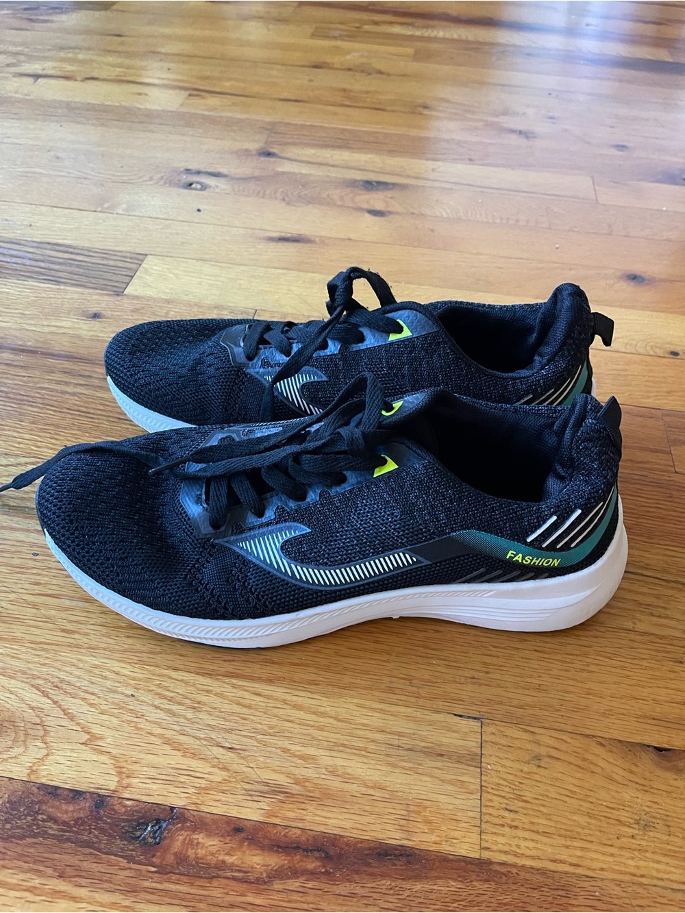 Men's Black Casual Sneakers with Neon Accent